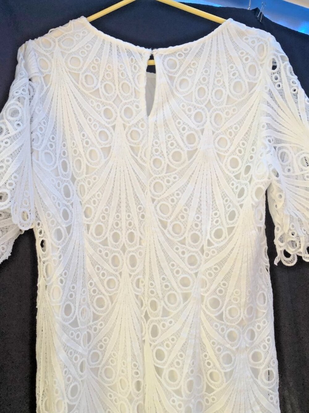 52Seven Women's Dress Size 14 White Lace Short Sleeve Shift - Picture 6 of 14